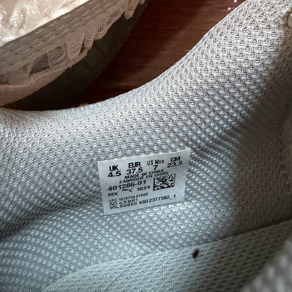 Puma Ruffle and Lace Palermo Shoe - Picture 5 of 5